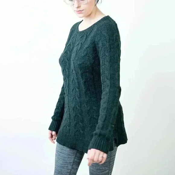 LOFT Camel Hair Sage Green Cable Knit Sweater - M - Picture 6 of 7